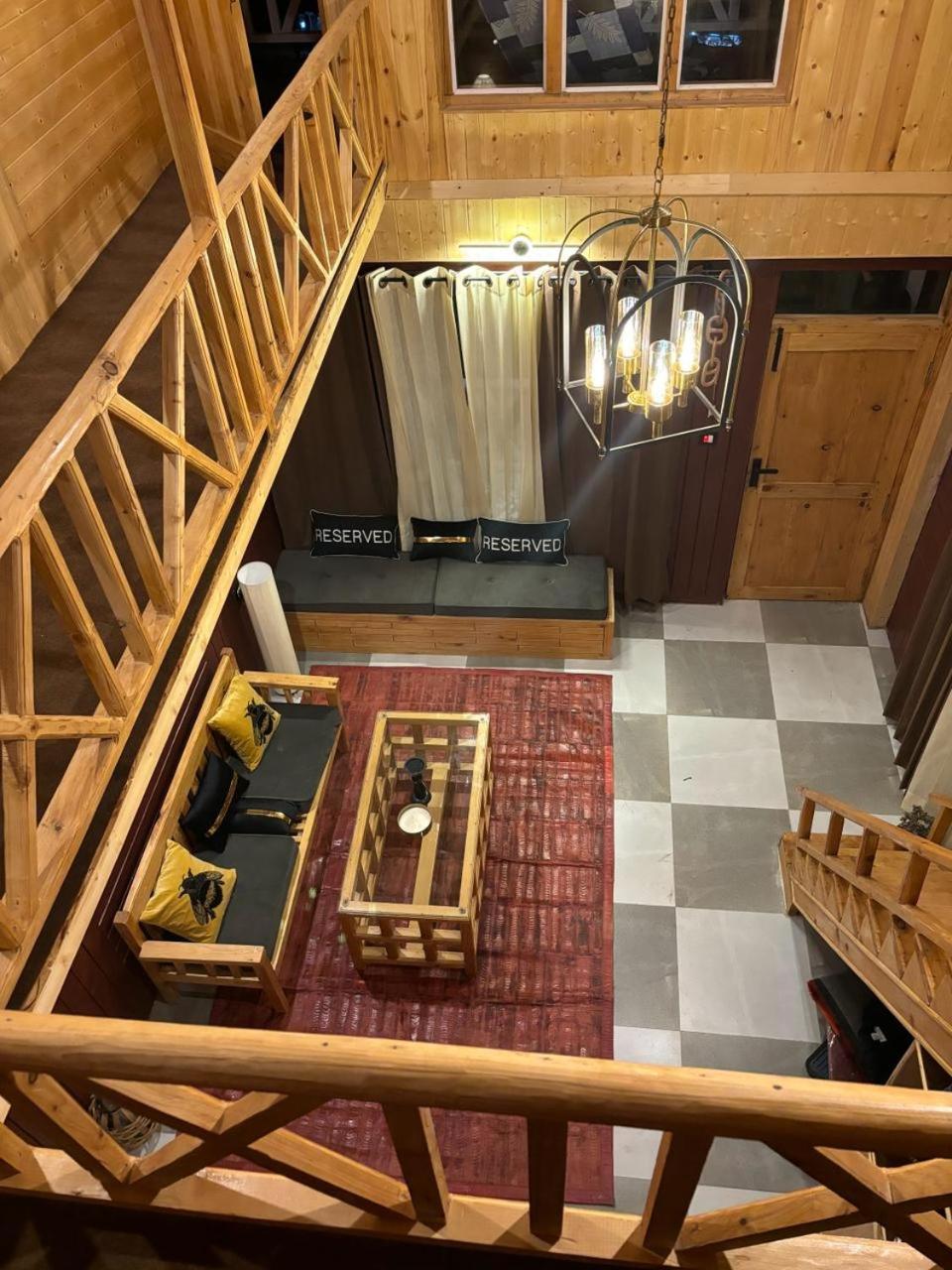 דירות Jibhi Soho House מראה חיצוני תמונה