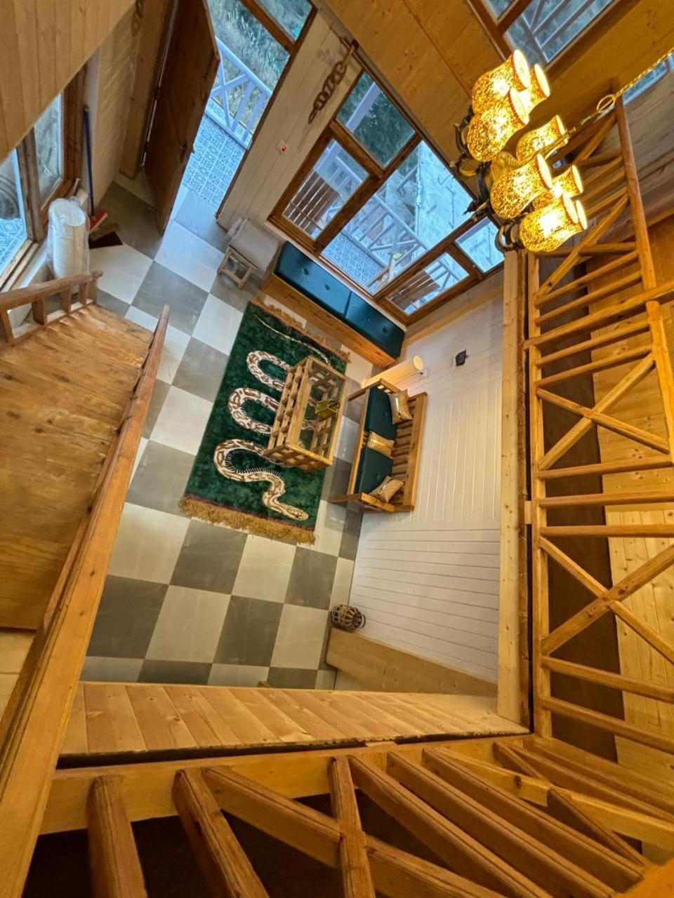 דירות Jibhi Soho House מראה חיצוני תמונה