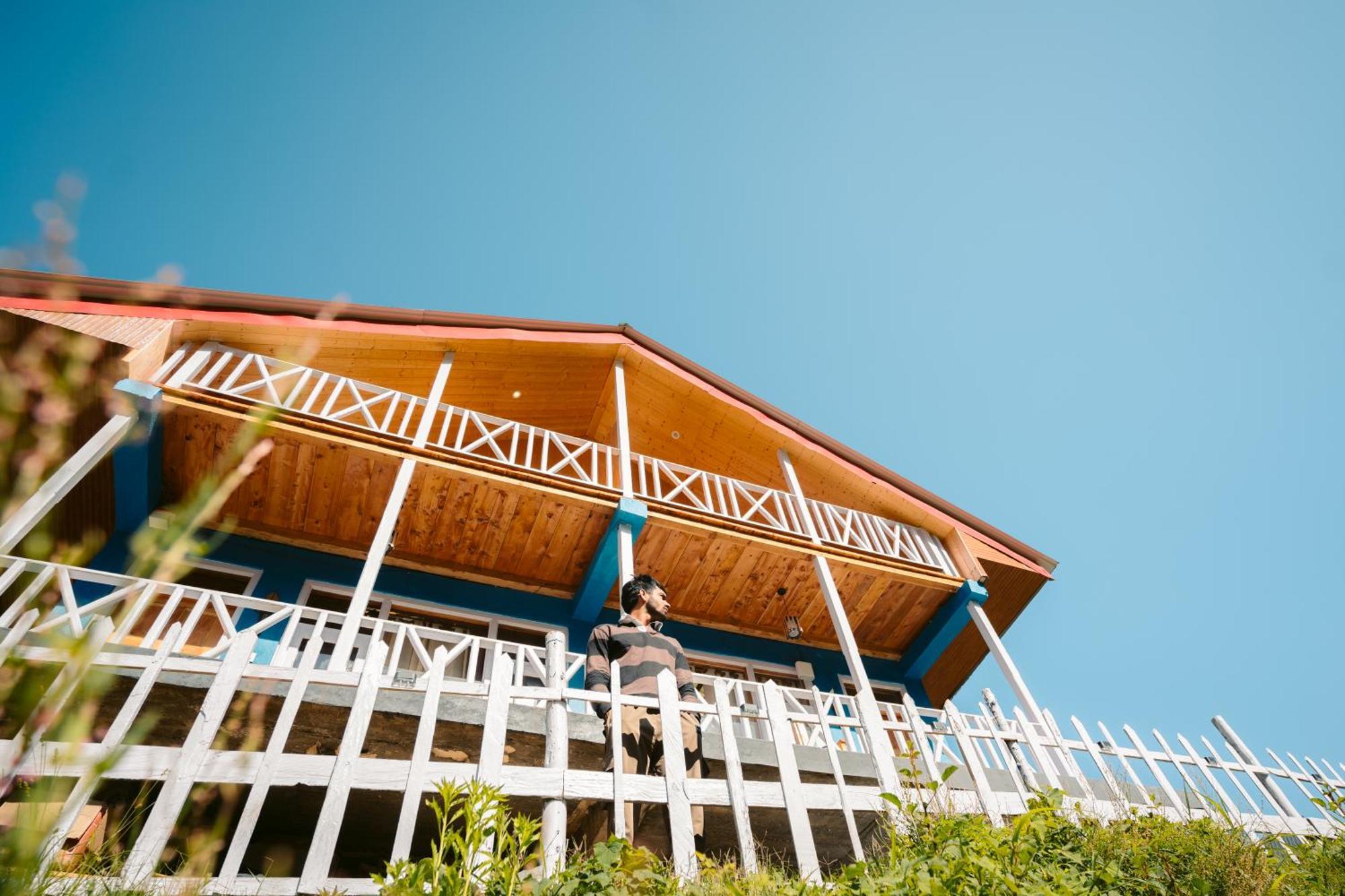 דירות Jibhi Soho House מראה חיצוני תמונה