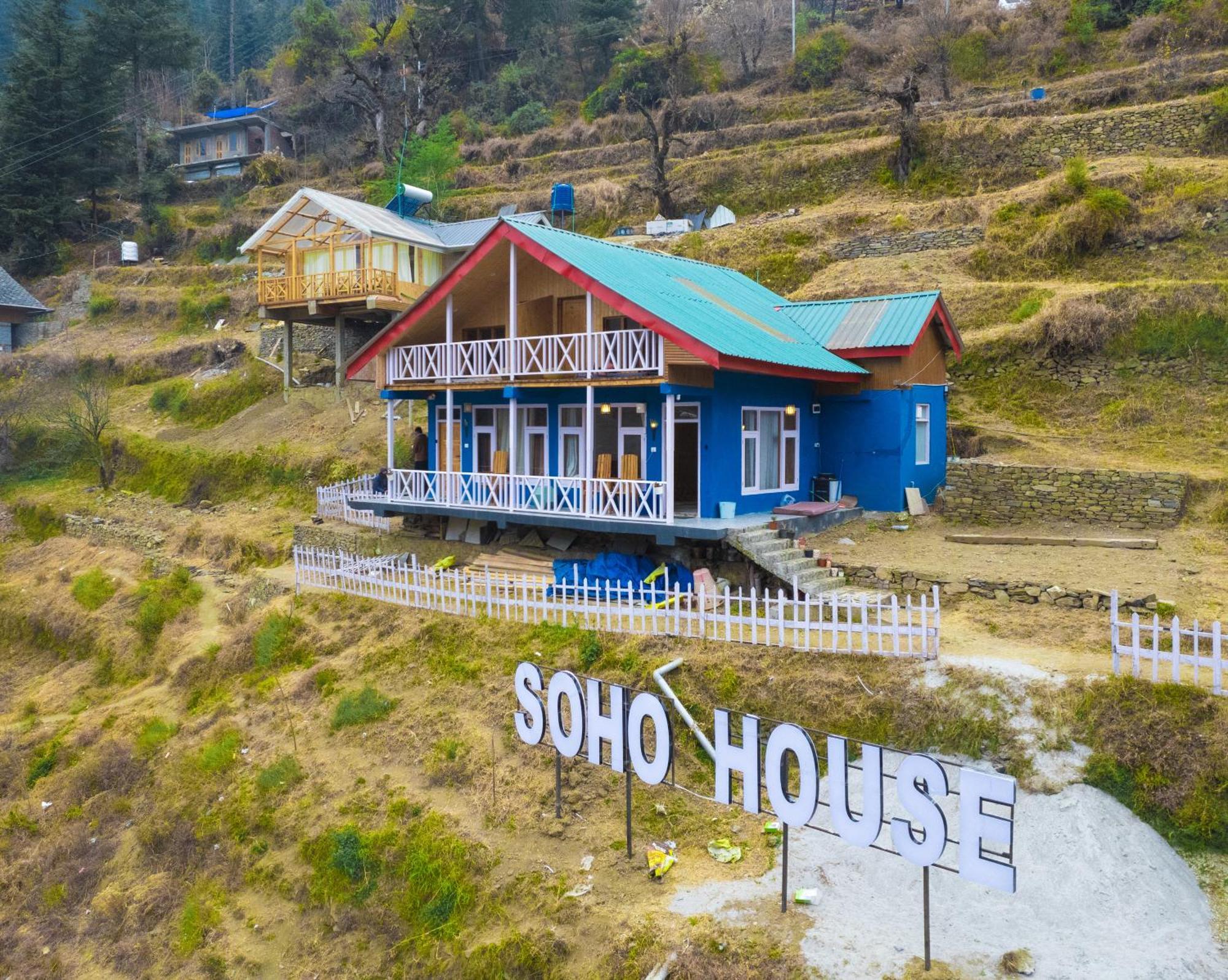דירות Jibhi Soho House מראה חיצוני תמונה